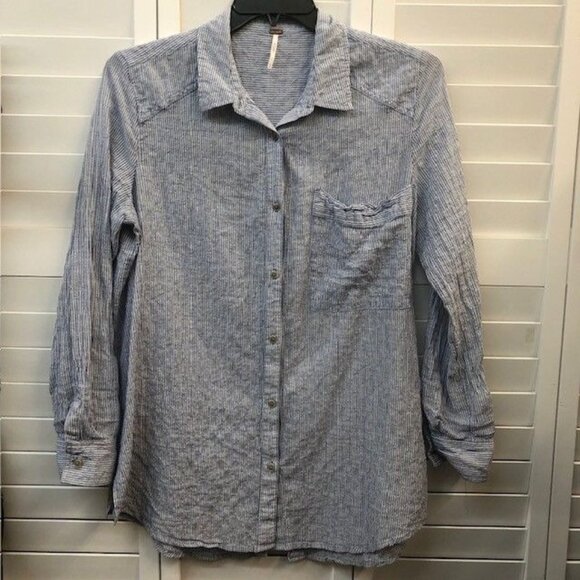 Free People Tops - Free People Button Down Striped‎ Seer Sucker Blouse Sz. M